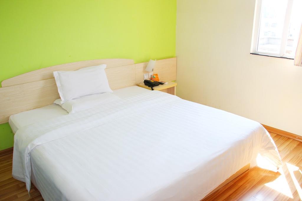 7Days Inn Dalian Heishijiao Software Park Esterno foto